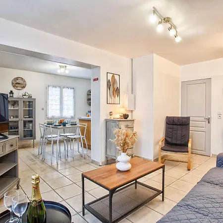 Дом отдыха Maison De Avec 2 Et Cuisine Equipee Au Coeur De Cabourg, Proche - 4 Pers. - Fr-1-788-1 Кабур